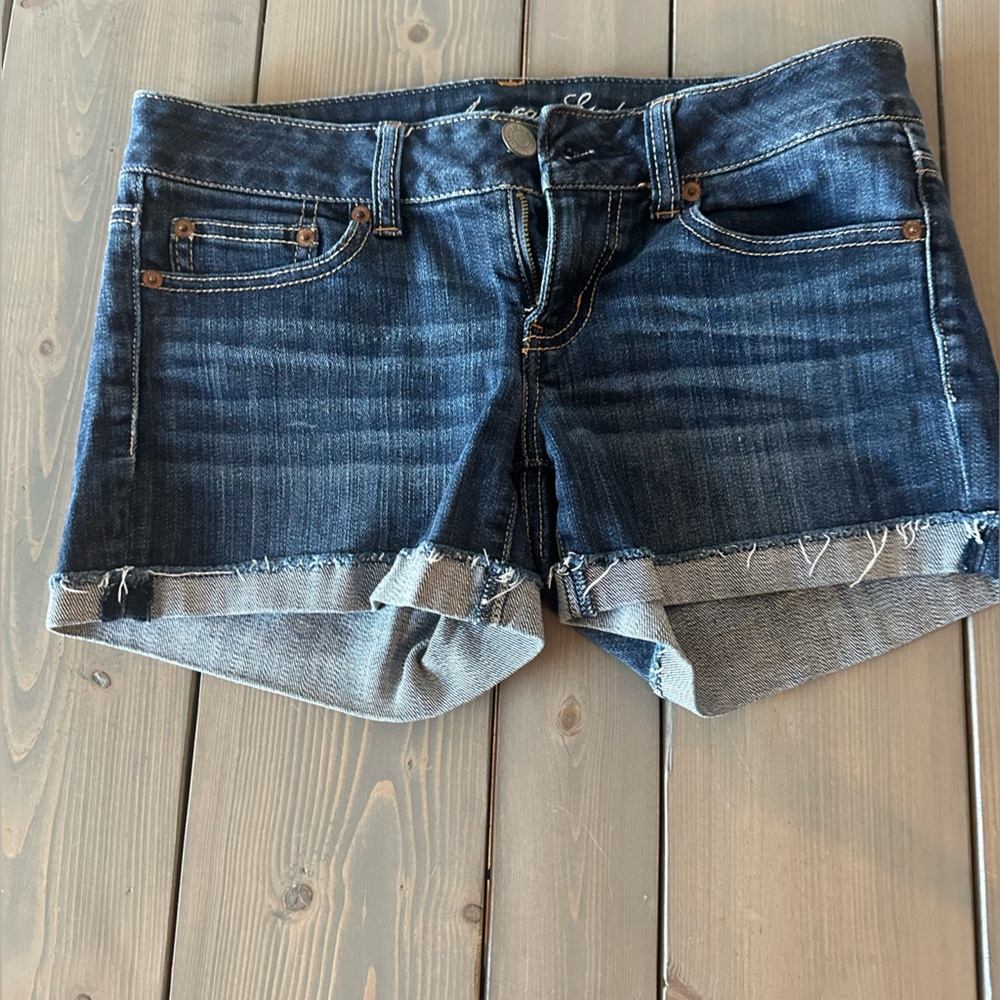 American Eagle Midi Shorts - Size 4